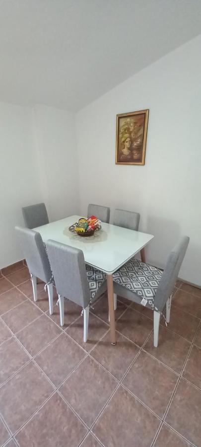 Apartments Kalamperovic Bar Luaran gambar